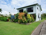 Unit 1/117 Taylor Street Tully Heads, QLD 4854