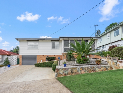 13 Dalkeith Street Chermside West, QLD 4032